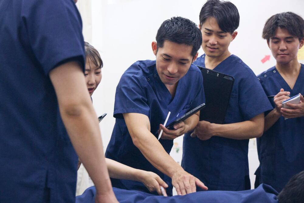 【新卒向け】整骨院の研修期間は？患者様を担当するまでの3ステップ